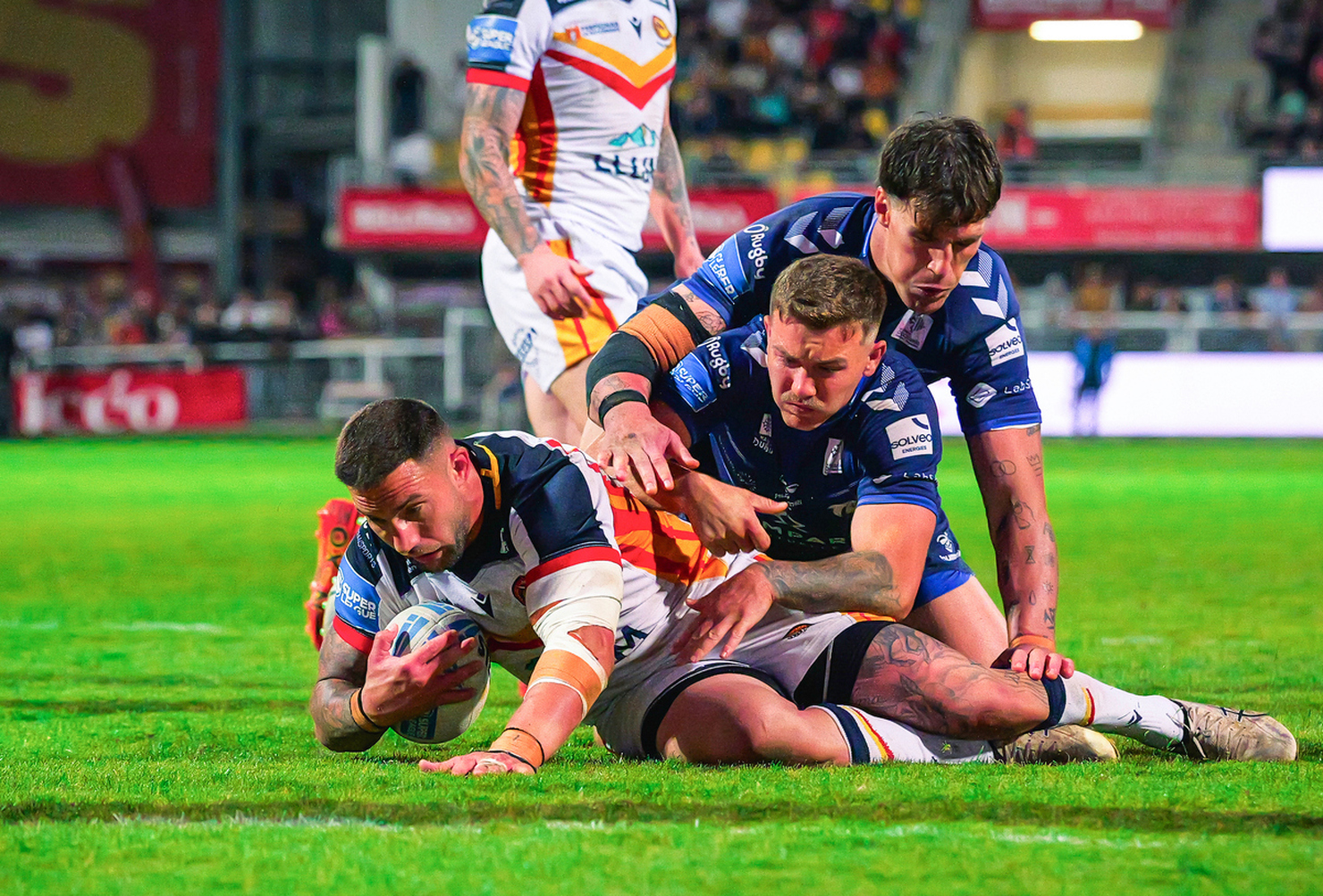 datPhoto1_69d3d515a4b83_