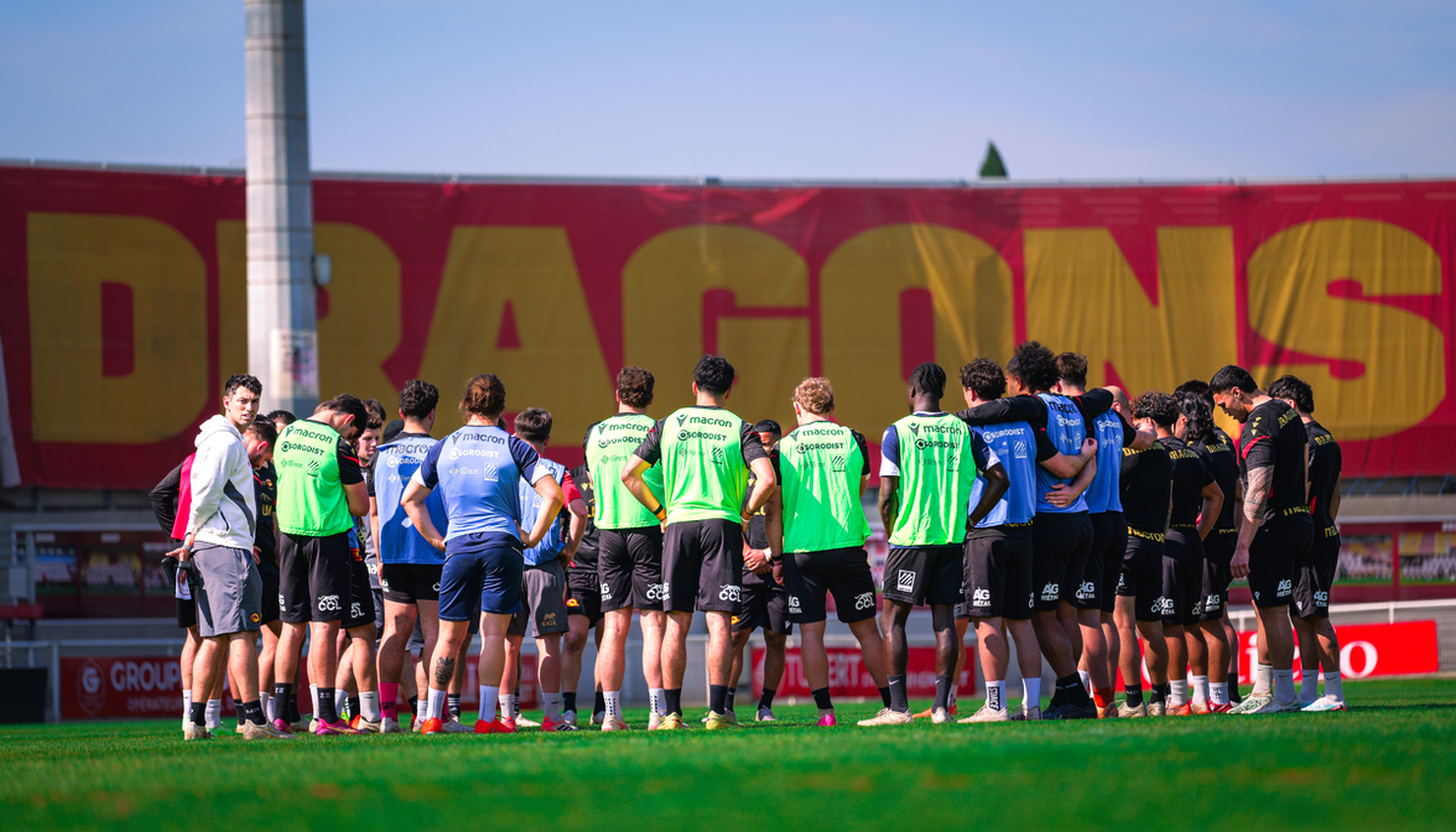 datPhoto1_69dcaceef2f09_